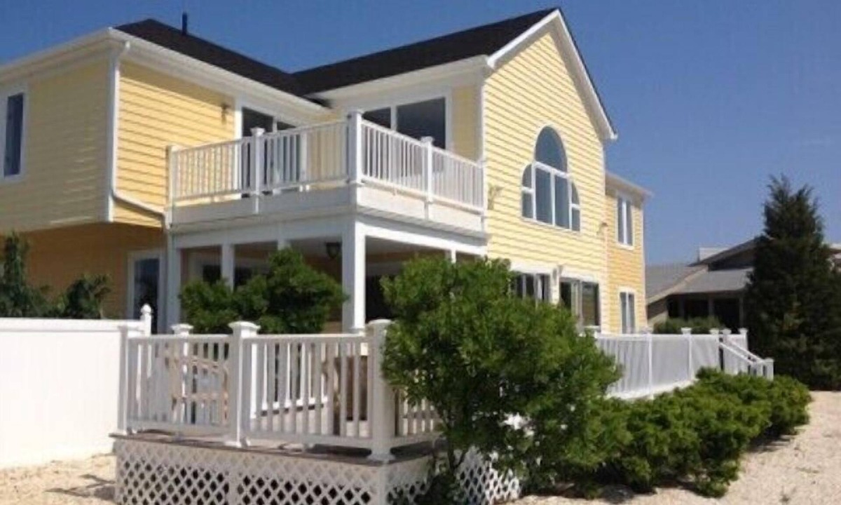 Loveladies House | Loveladies Landing: A Fantastic Lagoon Front Home, Walking Distance To The Beach