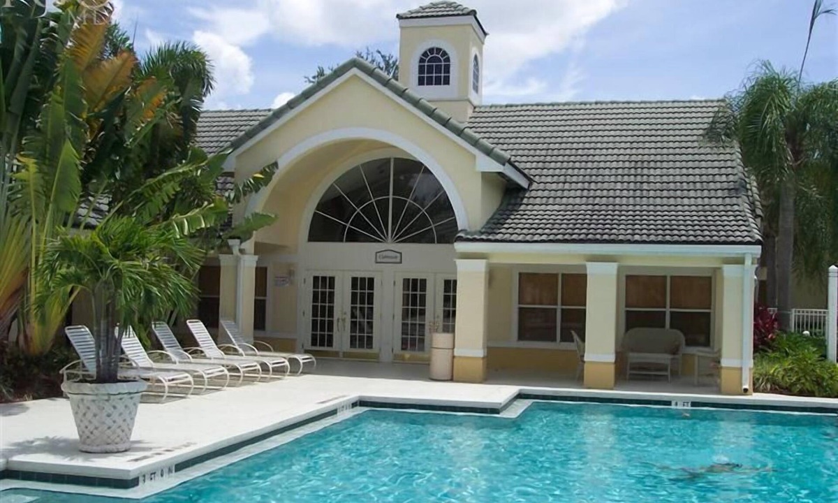 Villas Condo | Luxury Complex
