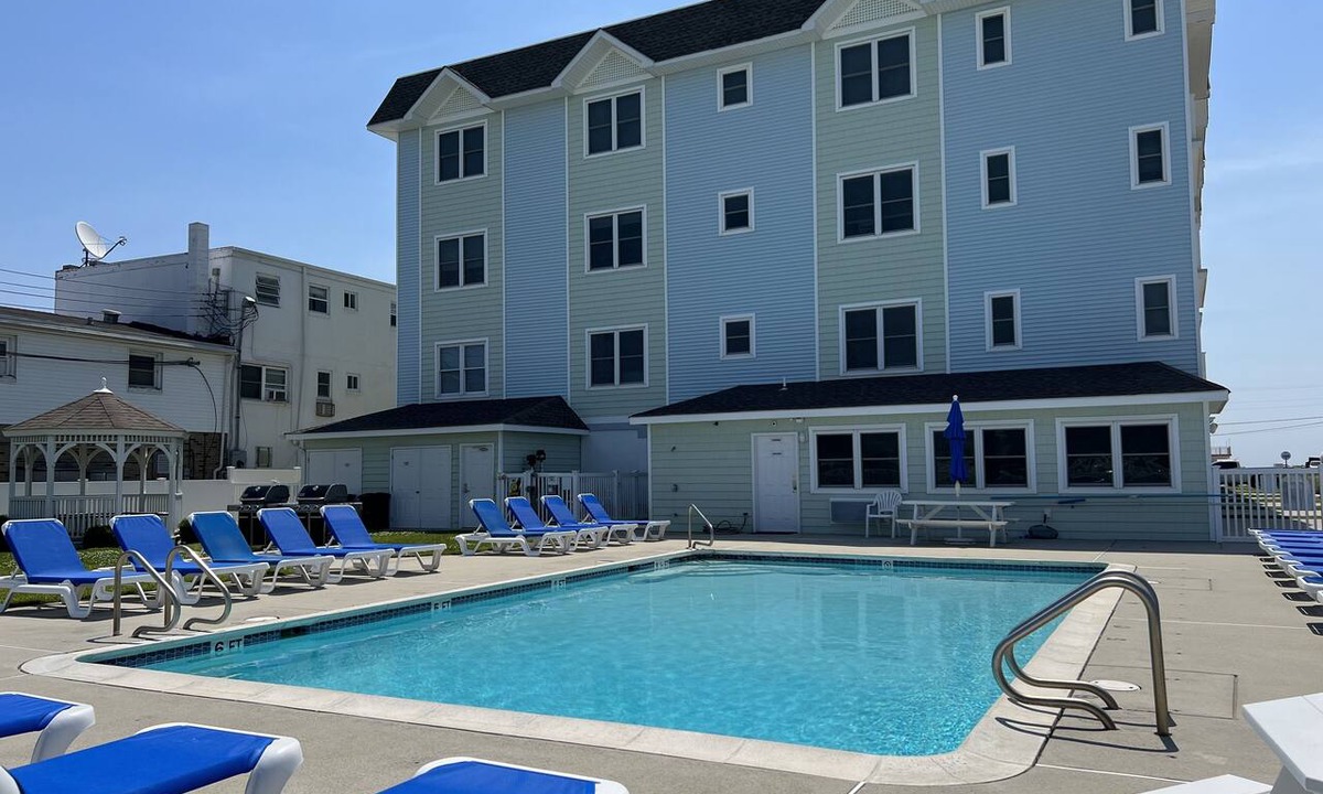 Wildwood Crest Condo | Luxury Condo located just steps to the Beach!