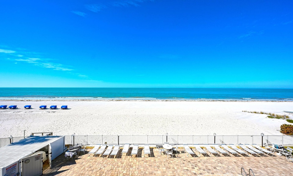 Indian Shores Condo | Luxury Gulf Front Condo - Sand Castle III, Indian Shores - Direct Beach Access