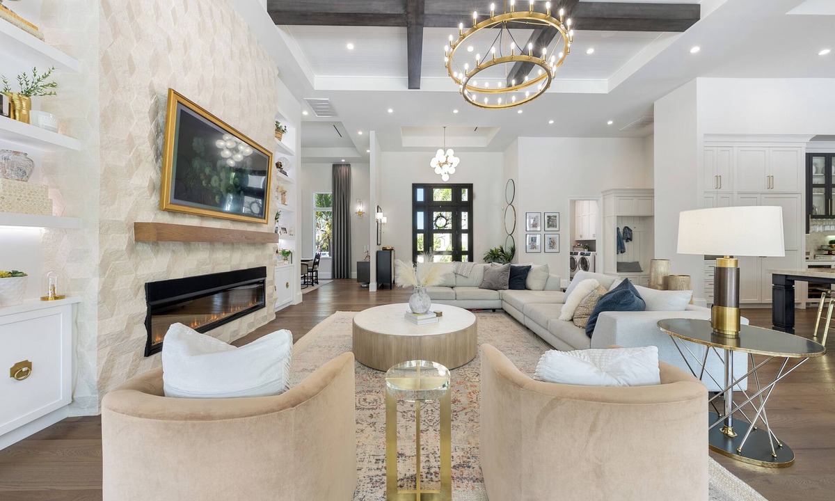 Park Shore House | Luxury Naples 4 Bedroom Home Minutes from Beach