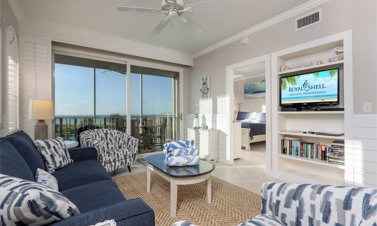 Sanibel Condo | Luxury Two Bedroom Direct Beach Front Condo - Shell Island Beach Club 5A