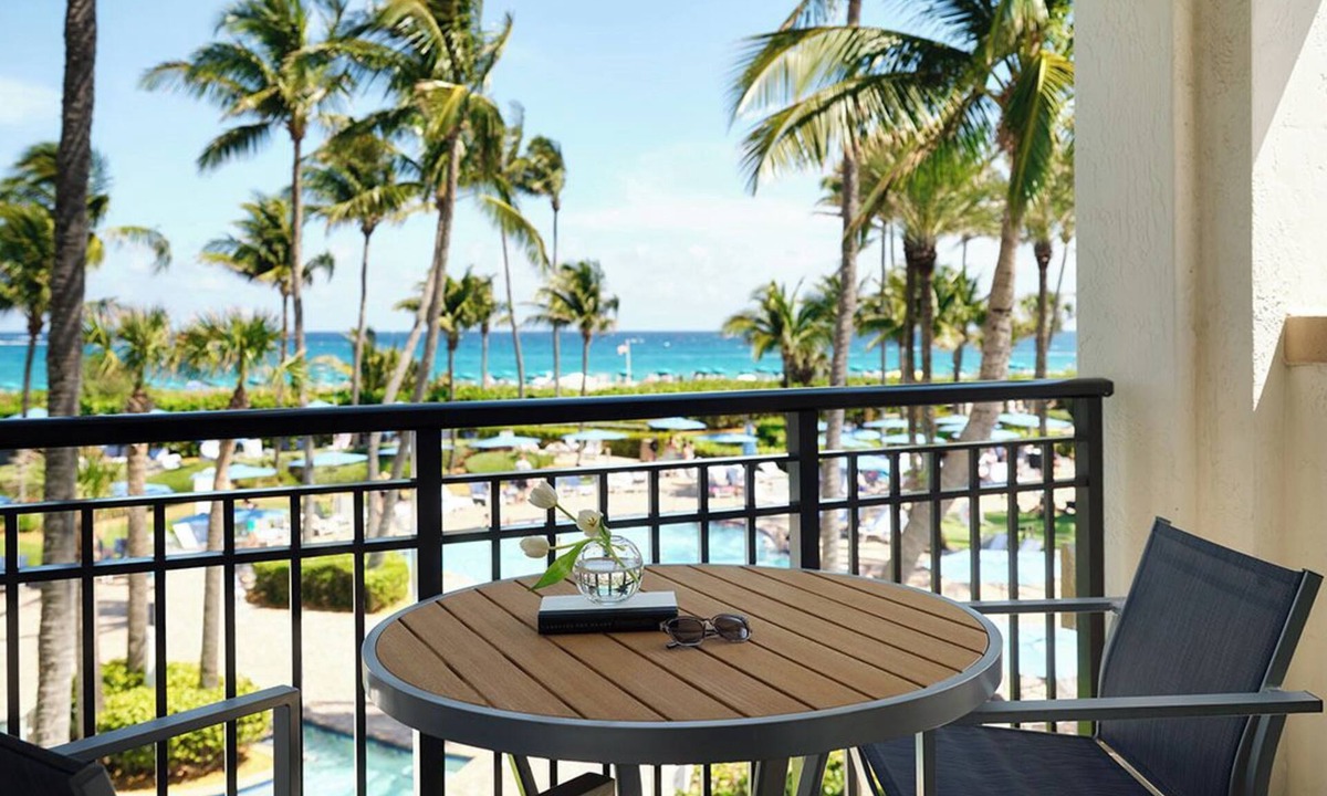 Palm Beach Shores Resort | MARRIOTT OCEAN POINTE Palm Bch Sh FL 2BR 2BA oceanfront 5 nt sleeps 8 2/7-2/12