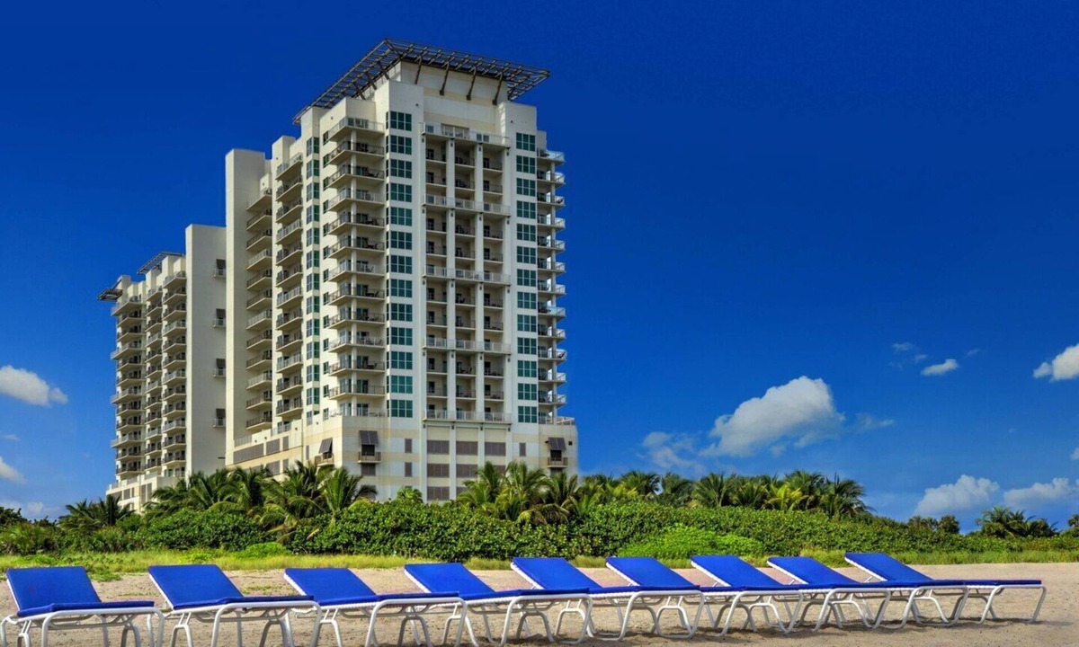 Singer Island Resort | Marriott's Oceana Palms - 2 Bedroom Unit - Sleeps 8