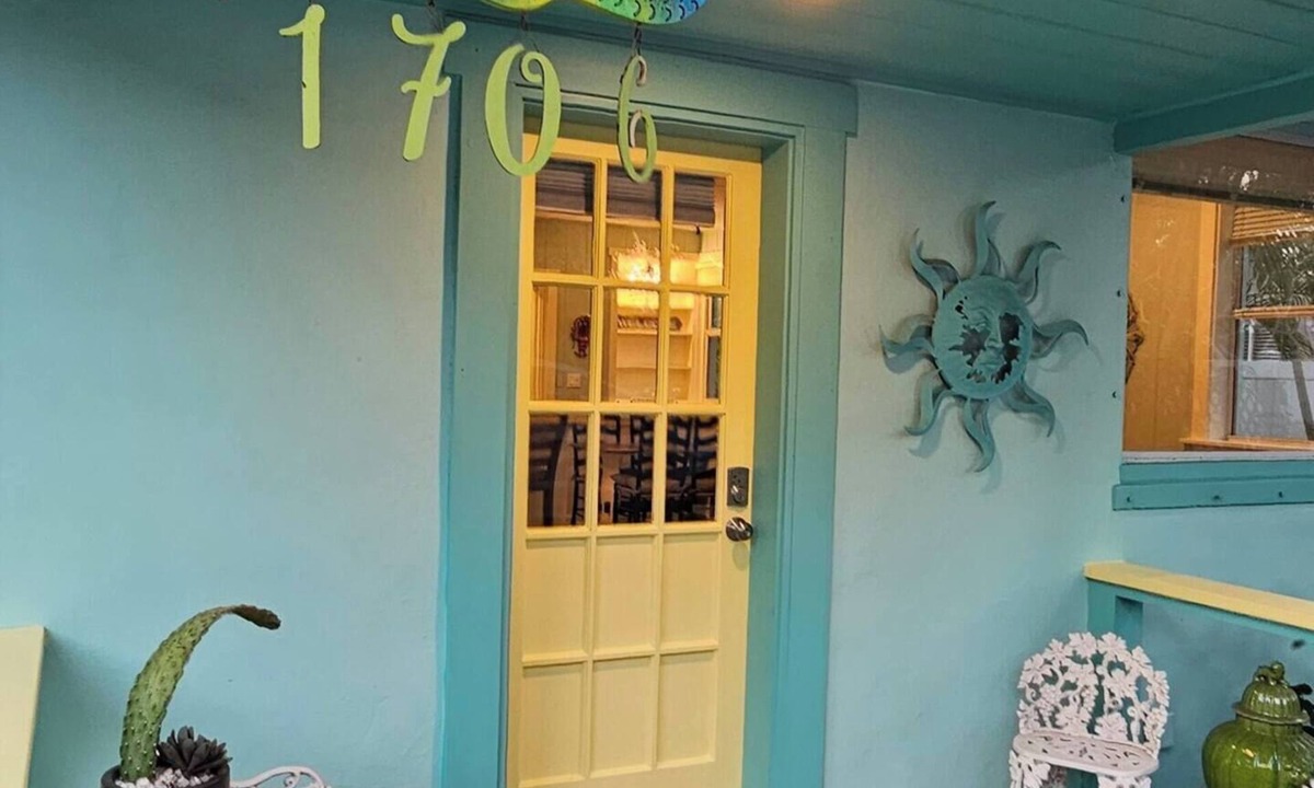 Sarasota Cottage | Mermaid Cottage