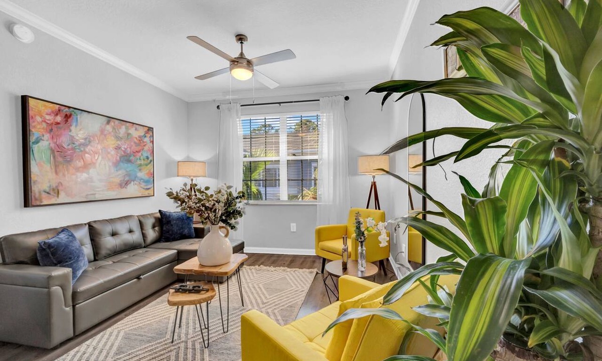Westchase Apartment | Modern 2BR/2BA | King Bed + Pool, Gym #6