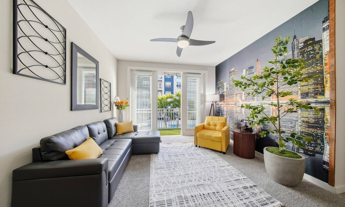 Courier City - Oscawana Apartment | Modern 2BR/2BA Tampa Retreat: Productivity Meets Comfort