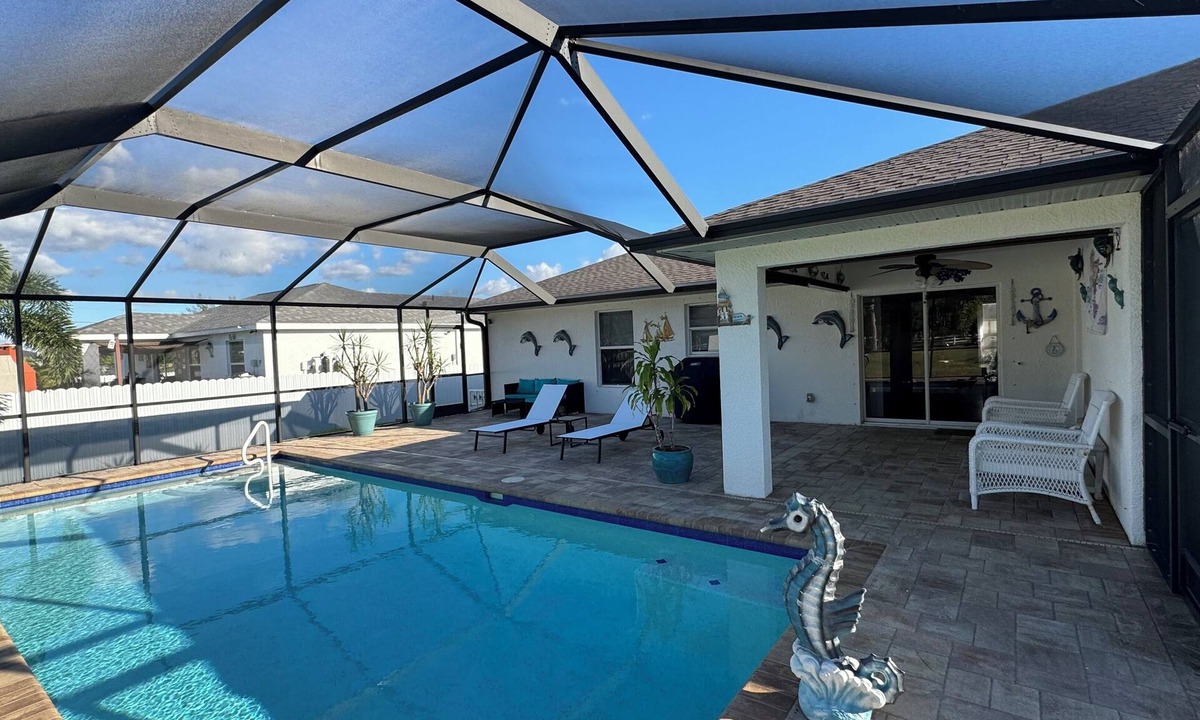 Diplomat Villa | Modern 4BR Cape Coral Home w/Heated Pool - Sleeps 10