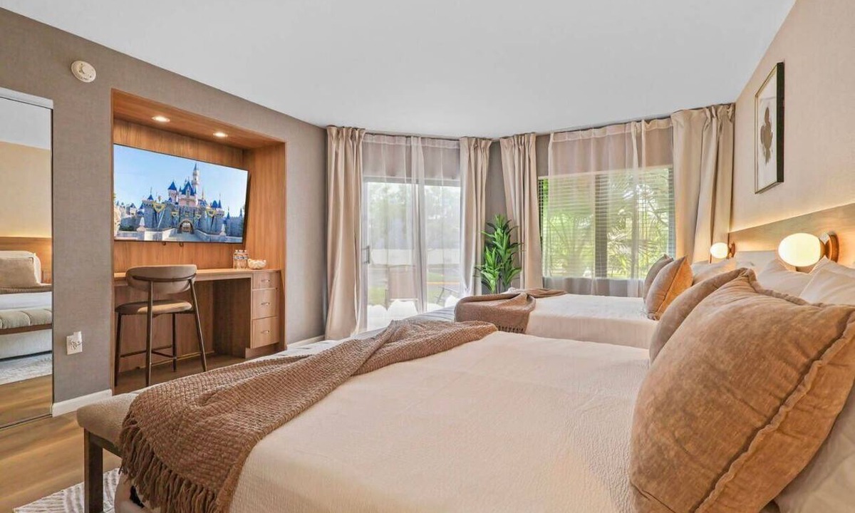 Southwest Orlando Villa | Modern Studio Near Universal & I-Drive