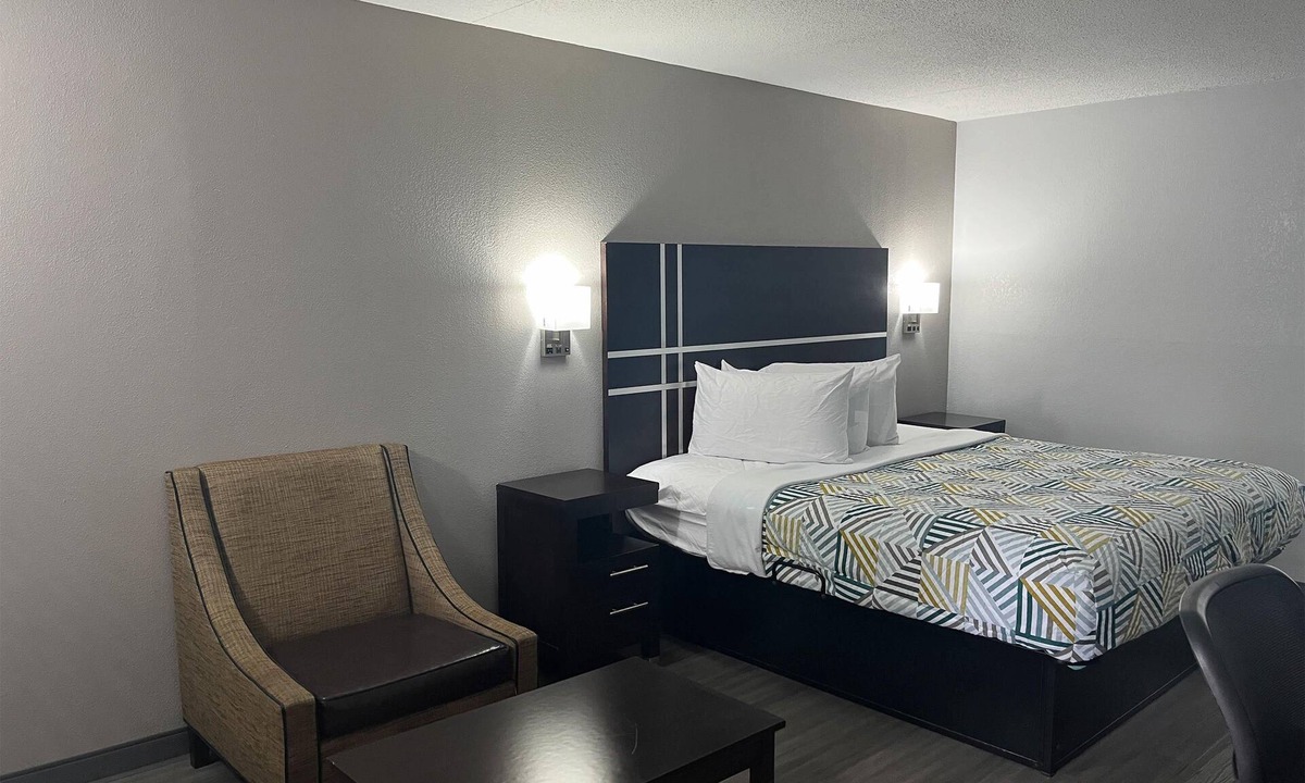 Spindale Hotel | Motel 6 – Spindale, NC – Forest City