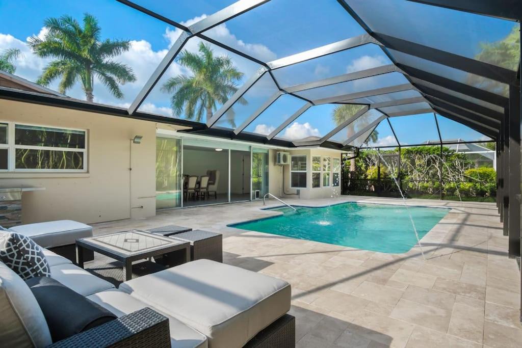 Palm River Estates House | Naples Dream Escape 4BRHome heated pool 10minBeach