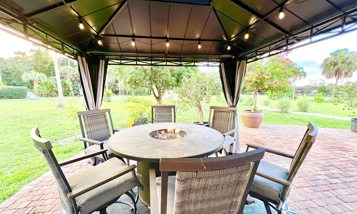 Naples House | Naples Getaway House