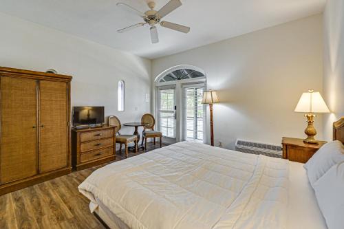 Naples Apartment | Near the Everglades: Studio at Port of the Islands