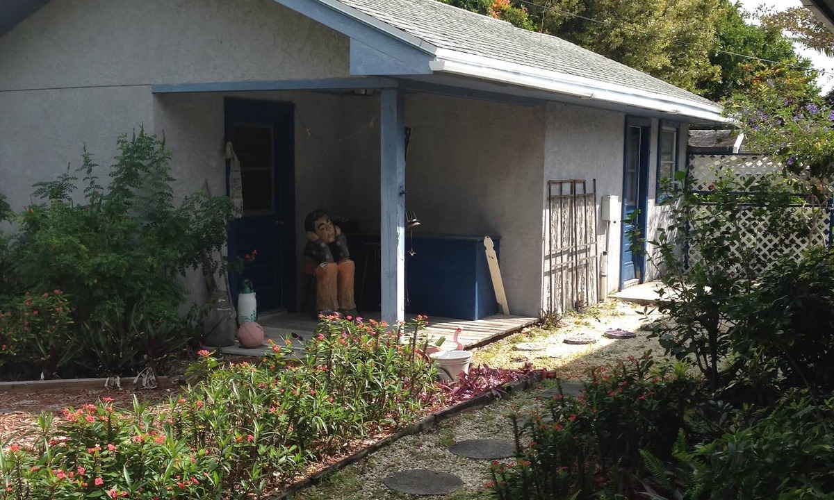 Jensen Beach Cottage | New to the Market! Close to Beaches, Sailing Center & Langford Park!
