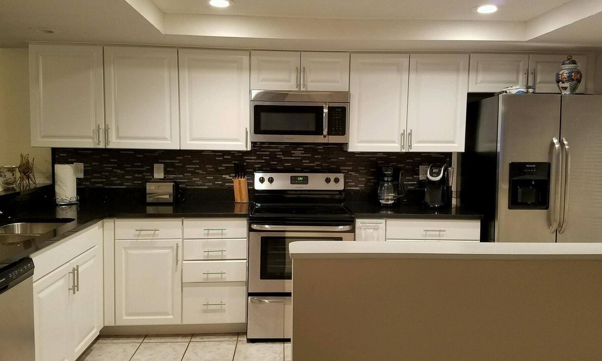 Indian Harbour Beach Condo | Newly Remodeled Top Floor Condo