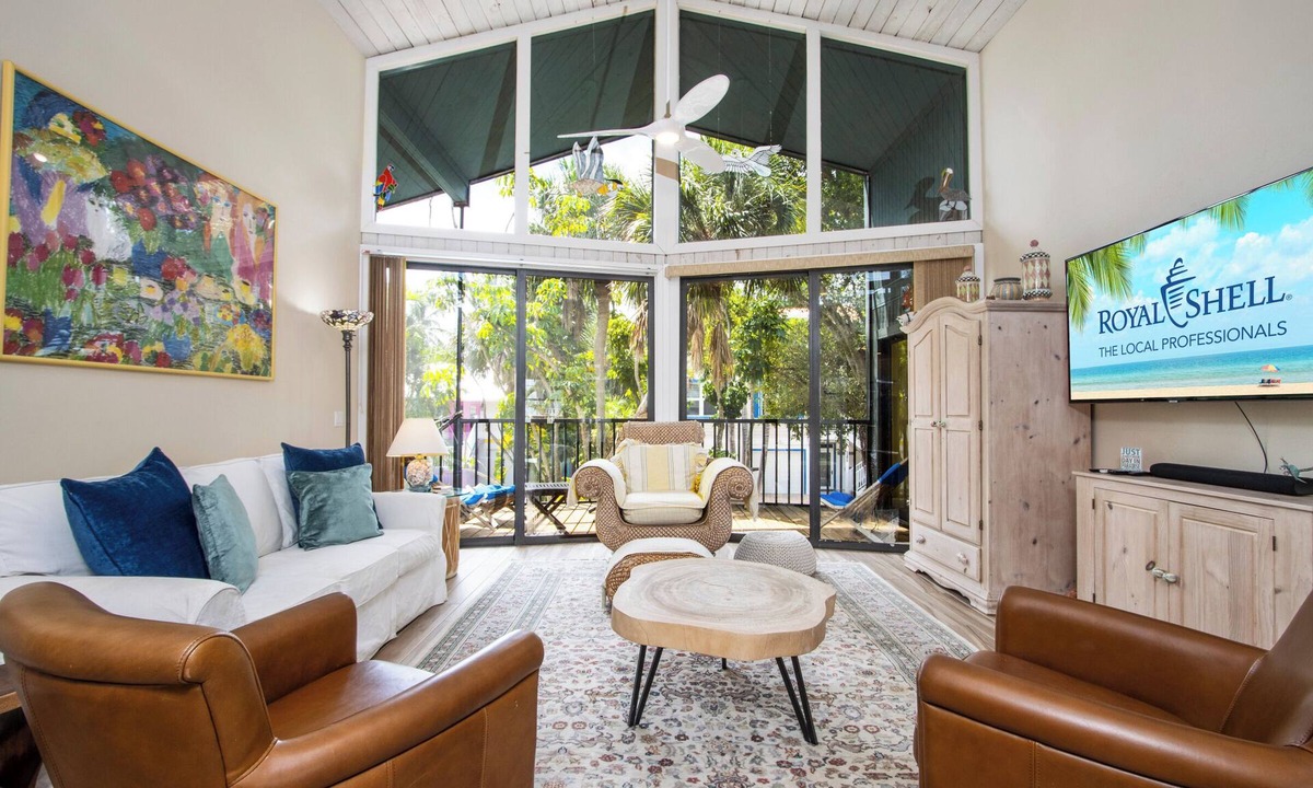 Captiva House | Newly Renovated Home on Captiva With a Perfect Blend of Indoor and Outdoor Living