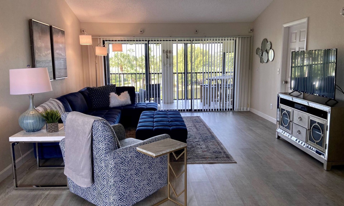 Imperial Golf Estates Condo | North Naples Updated and Spacious Condo on Imperial Golf Course