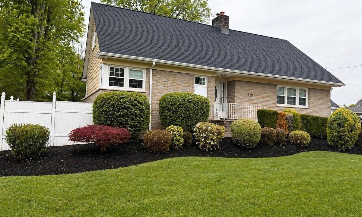 North Brunswick Apartment | North Brunswick 2BR | Easy Access to NYC & Rutgers