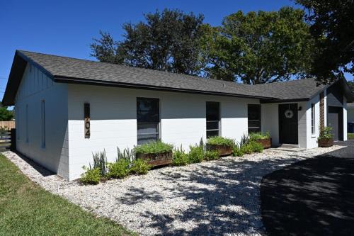 West Bradenton House | NW Bradenton Home - Less than 5 mi from IMG & AMI!