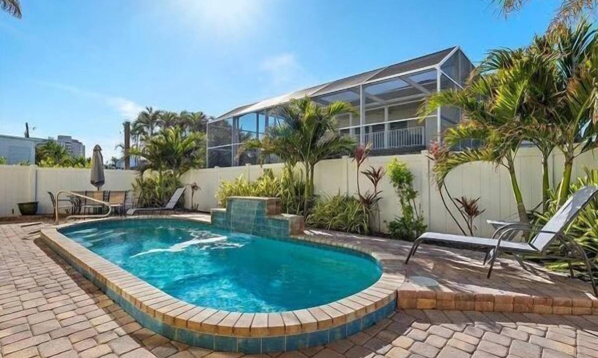 Hills T P House | Oasis Pearl w/Private Heated Pool