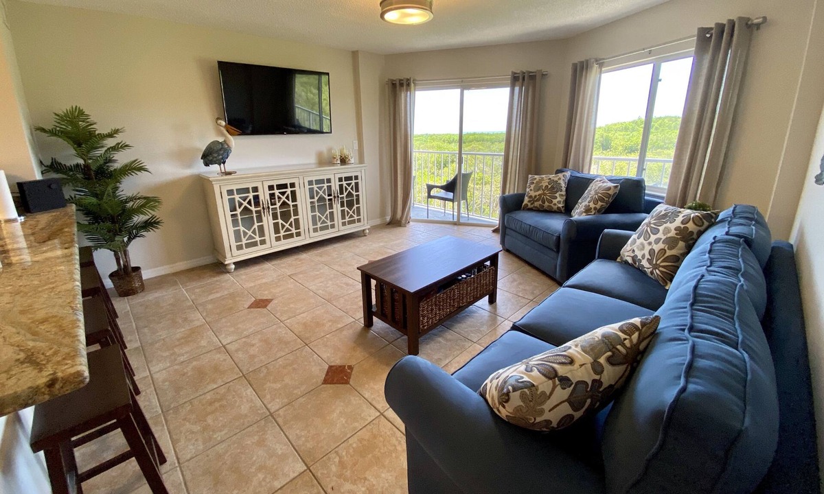Tavernier Condo | Ocean Pointe - Beach, Pool, Tennis, Marina, Gigabit Internet and Next Gen Xbox!