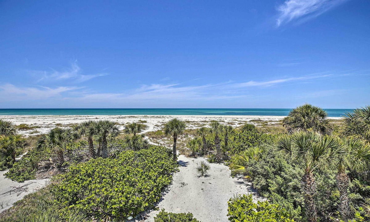 North Captiva House | OCEAN WAVES -LUXE TRUE OCEAN BEACH FRONT! AMAZING VIEWS + ISLAND CLUB AMENITIES!