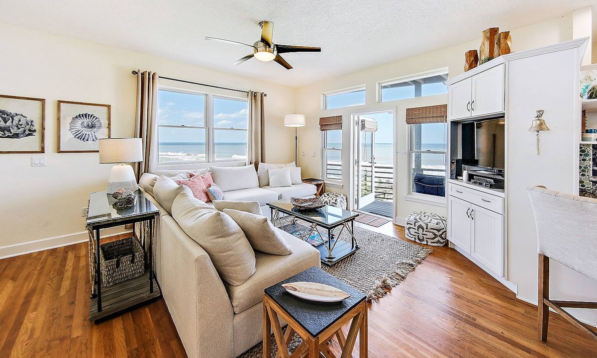 Painters Hill House | Oceanfront, 3-story home with direct beach access, balconies & great views
