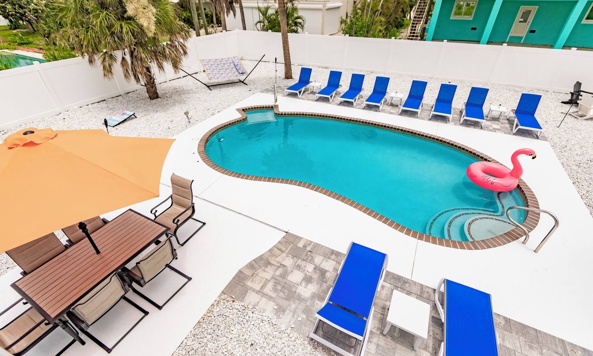 Laguna Shores House | Oceanview Large Heated Pool Plus Separate Suite with Kitchenette Pet Friendly