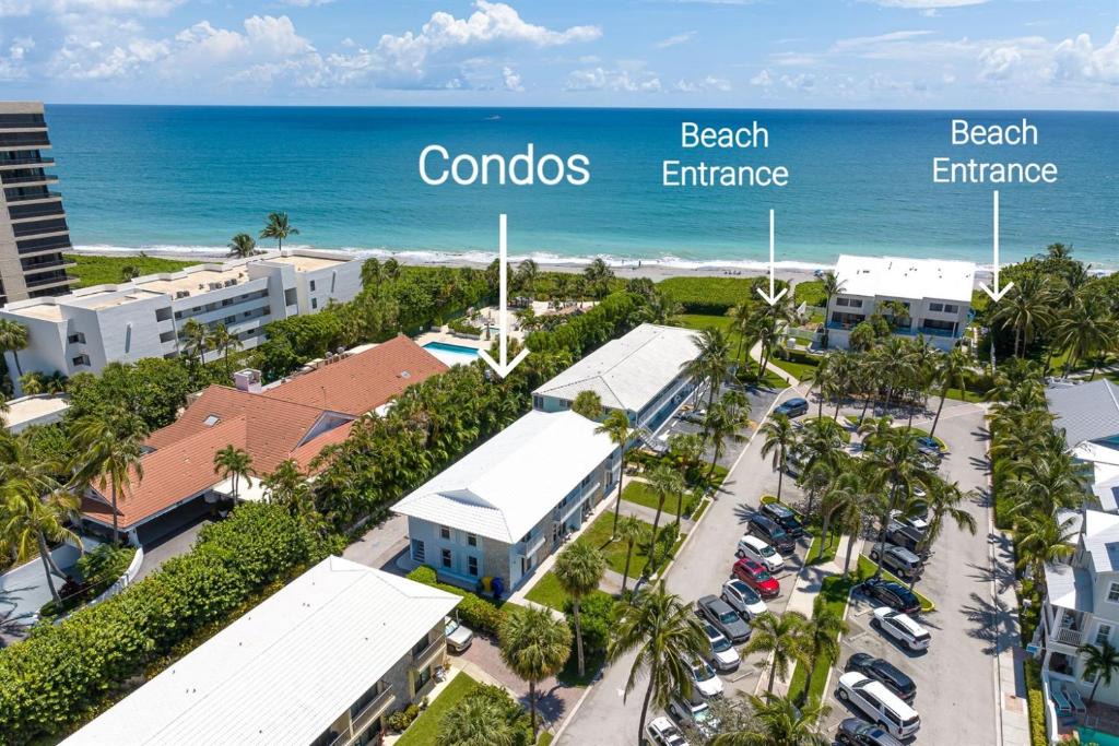 Juno Beach Apartment | ON The Beach Villa in Juno! 2! Top Rated
