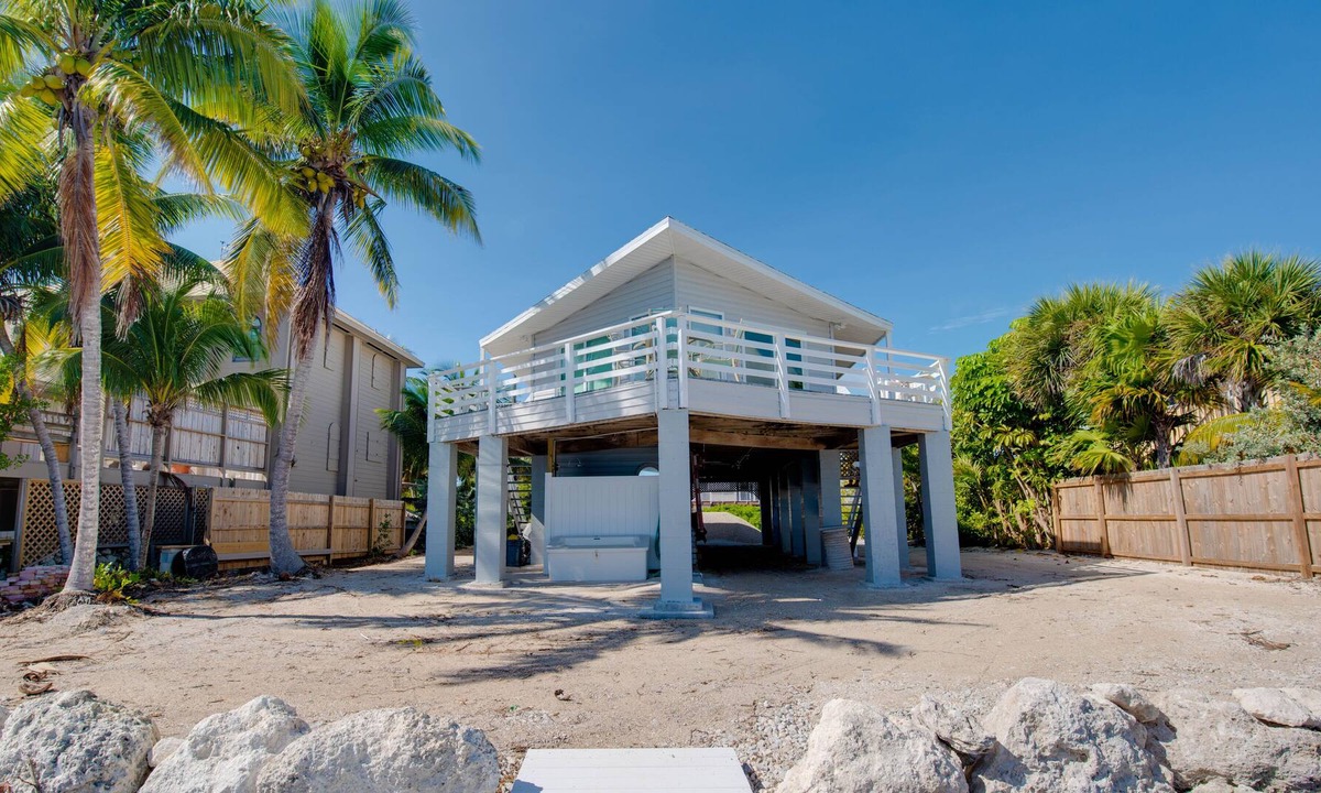 Little Torch Key House | Open Water Home with stunning sunrises!