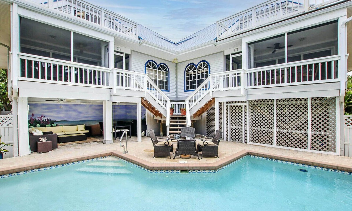 Sanibel House | Osprey Nest - Two bedroom w/Loft duplex with shared pool