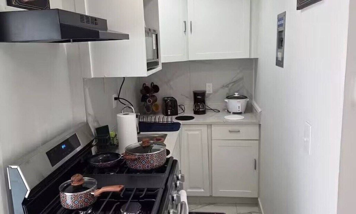 Westgate Apartment | Palm Beach Paradise 1