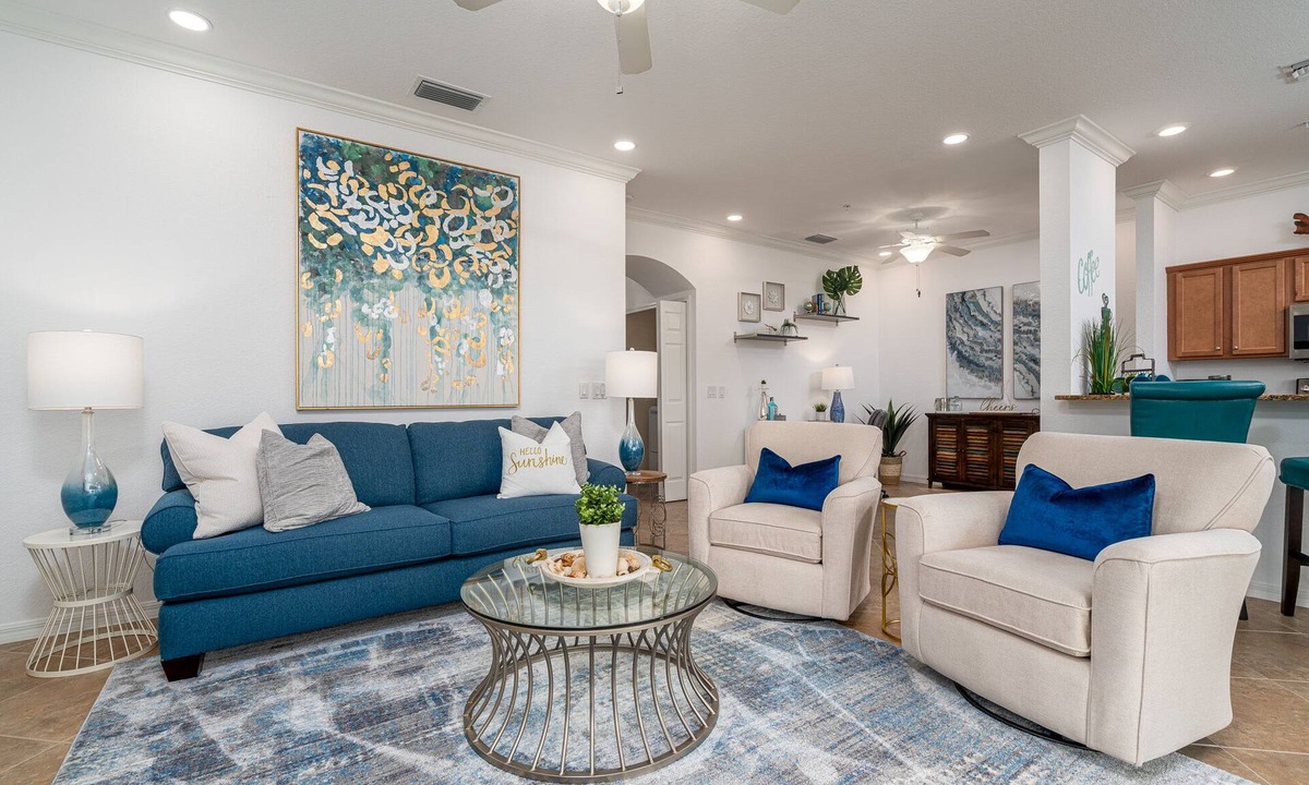 Naples Condo | Paradise Awaits: Book Your Resort Style Vacation Rental Now!