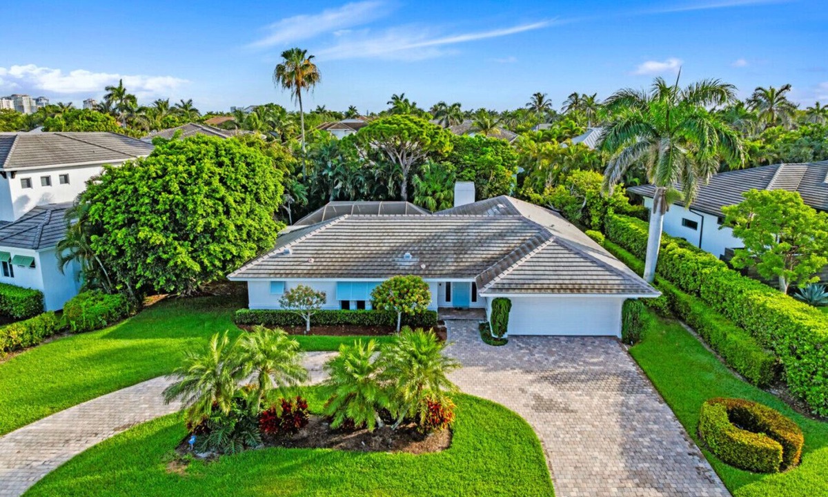 Park Shore House | Park Shore House w/Private Beach