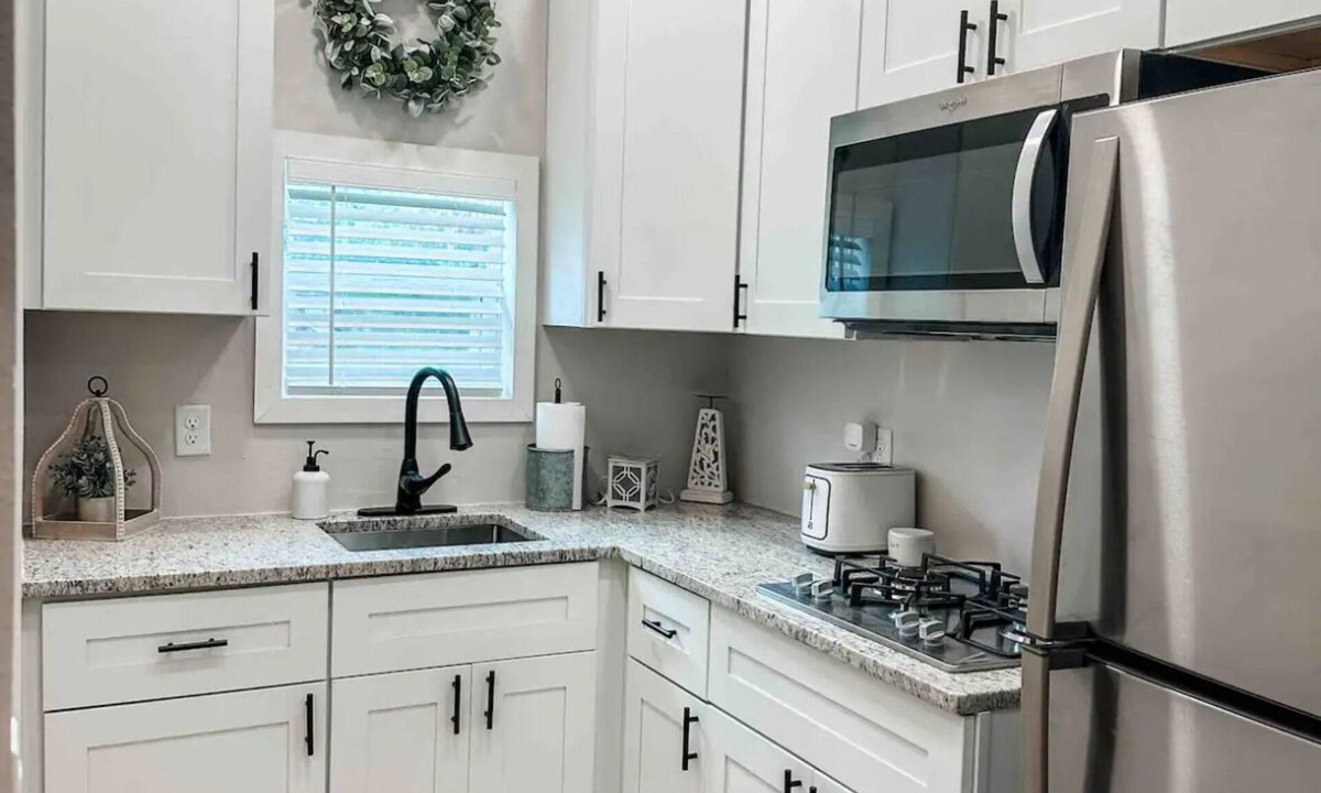 Alva Apartment | Peaceful Alva Apartment in an Equestrian Barn on 5 acres