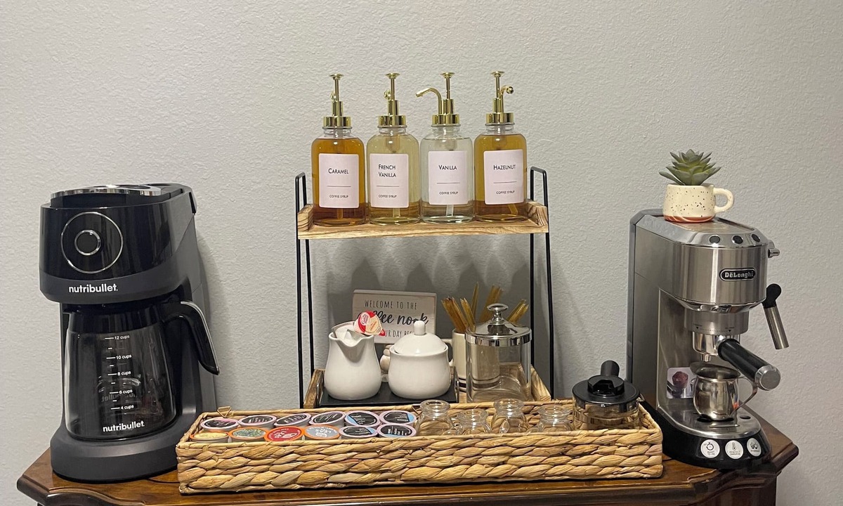Carrollwood House | Pet-Friendly 3BR house 🐾 10 Min to Busch Gardens Airport Family Ready Coffee Bar