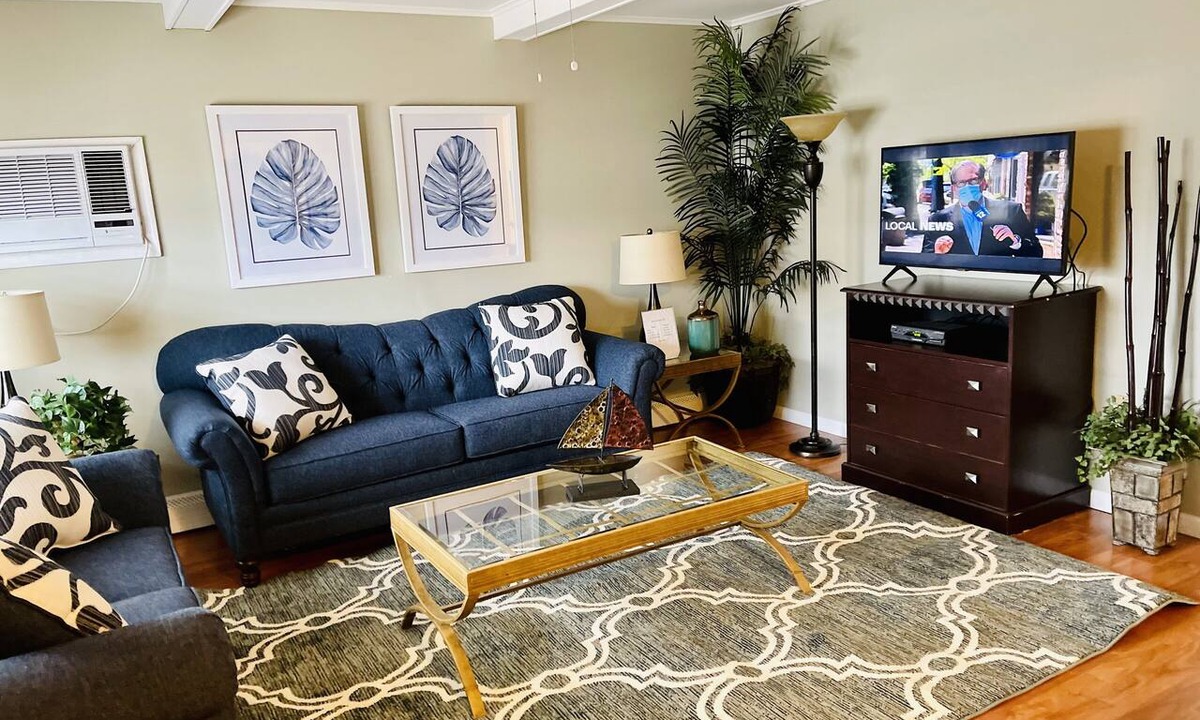 Ortley Beach Apartment | PREMIER HOST-2BR SEASIDE PARK SUITE#1, One Short Block to Beach, Kit, Liv. Room