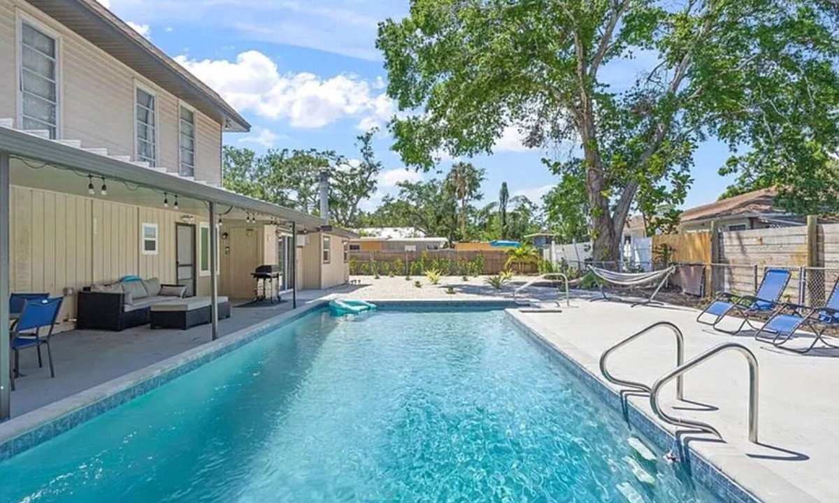 Ridge Wood Heights House | Private Pool Oasis Minutes to Siesta Key Beach Pet Friendly