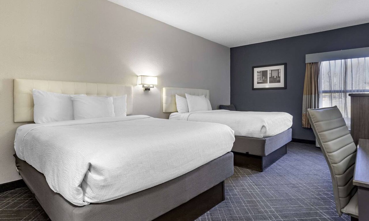 Arcadia Hotel | Quality Inn Spartanburg Northwest