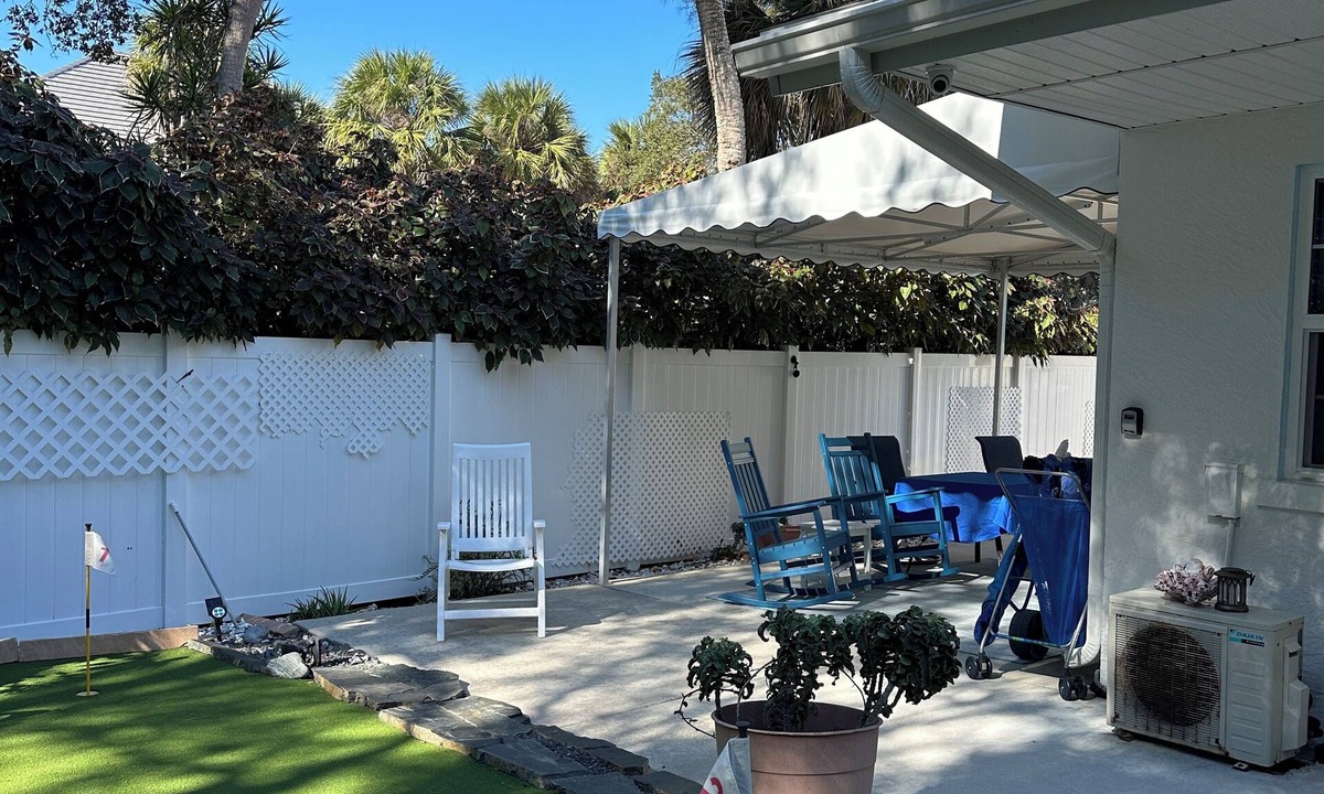 Vero Beach Apartment | Quiet Island Sanctuary, Private Studio, Sleep Deep, Walk to Beach