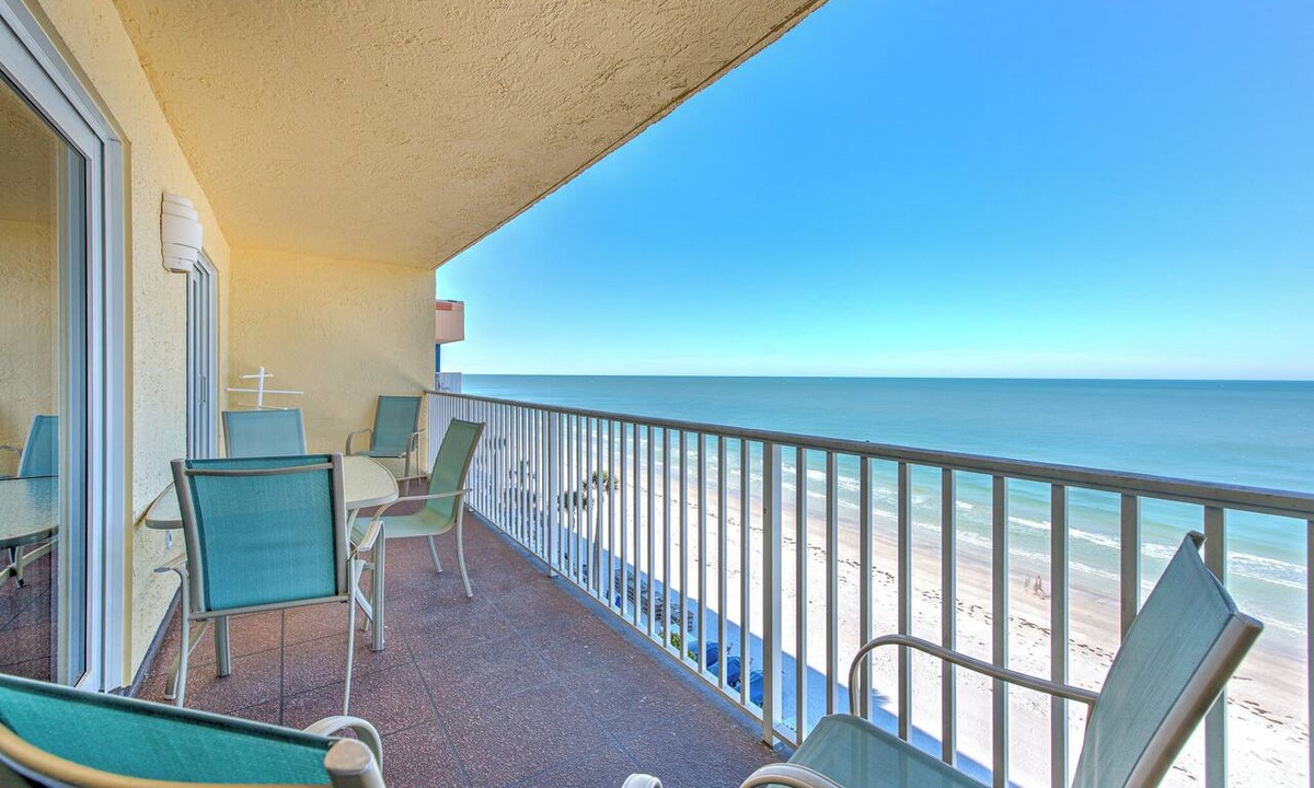 North Redington Beach Condo | Ram Sea 611 is a Silver Tier 3 bedroom 2 bath Top Floor Gulf Front Condo