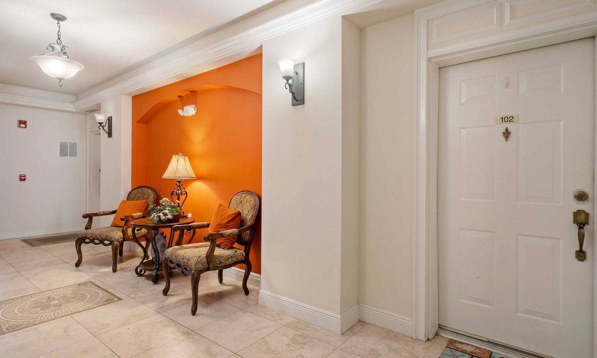 Jacarandas Condo | Reduced Rates Due to Cancellation! Updated,spacious 2/2 Condo in gated community
