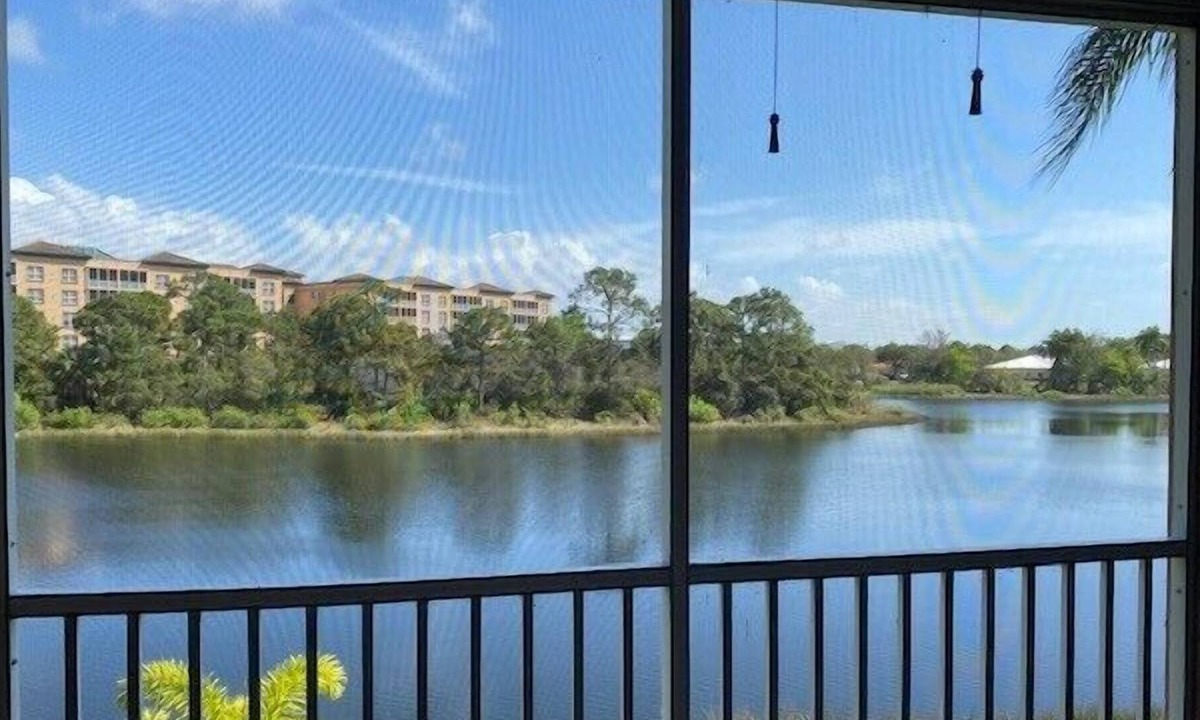 Bonita Shores Condo | Remodeled condo, minutes to everything - BS WE222