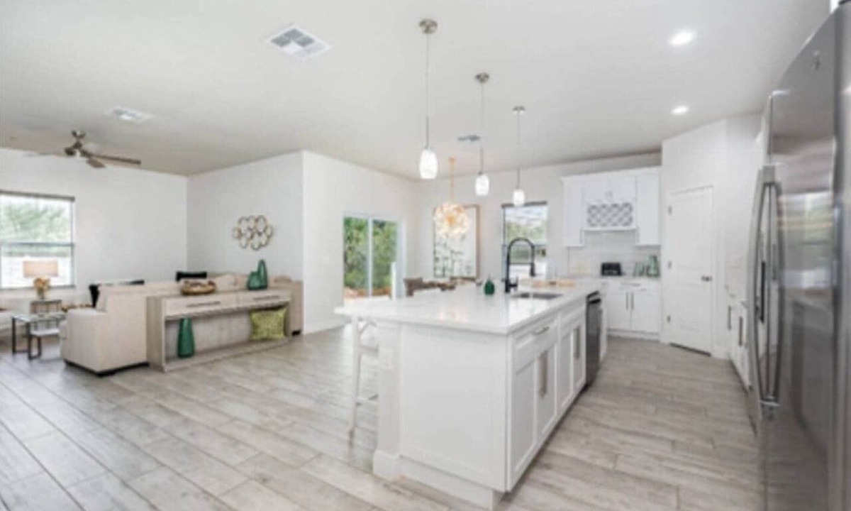 Port Malabar House | Retreat at Palm Bay Pool Home