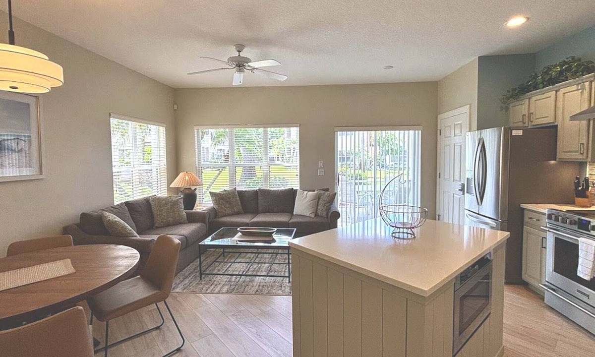 Port Saint Lucie Villa | Right Direction Rentals 1 Bedroom Villa 9981
