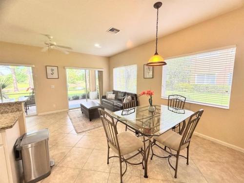 Port Saint Lucie Villa | Right Direction Rentals 2 Bedroom Villa 8332