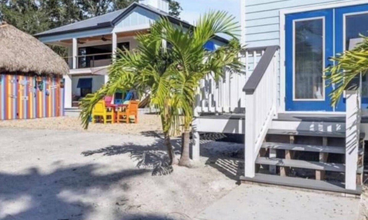 North Fort Myers House | River’s Edge Retreat N Ft Myers