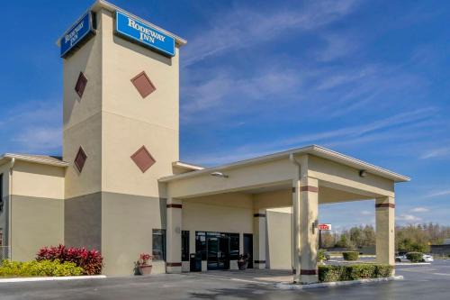 Wesley Chapel Hotel | Rodeway Inn Wesley Chapel