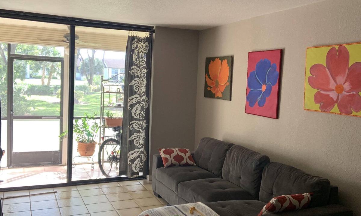Florida Gardens Condo | Roomy 1st floor condo