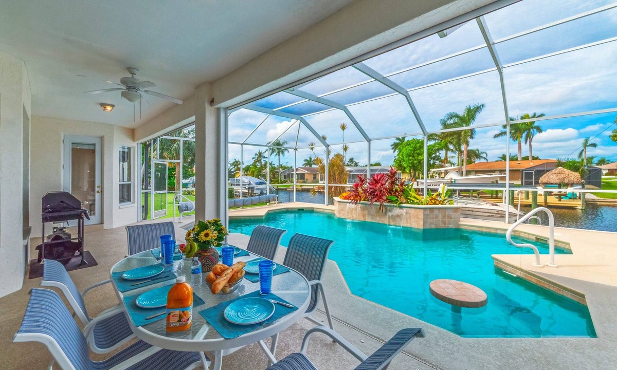 Pelican Villa | SEABIM Villa LEPPINOWA - gulf access, 3 BR, 2 baths